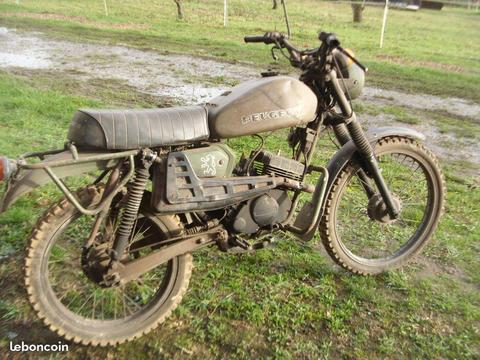 Moto peugeot s x 8