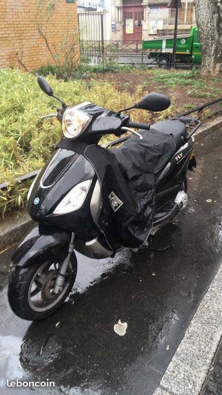 Piaggio Fly 50 2temps 2016 en très bonne état