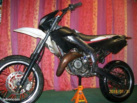 Derbi pas tres belle mais super moteur kit 80