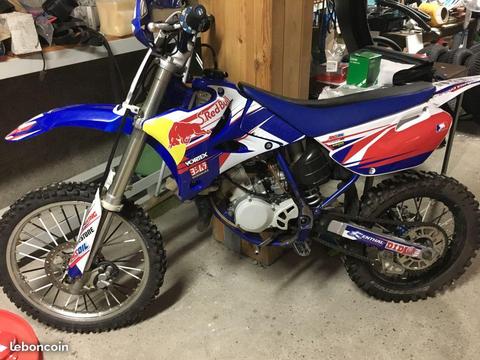 85 YZ