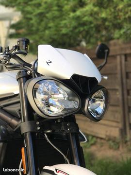 STREET TRIPLE 765R