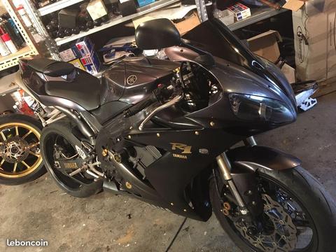 YZF R1 2005 seulement 26000km