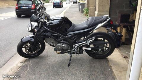 Suzuki Gladius
