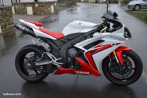 Yamaha R1