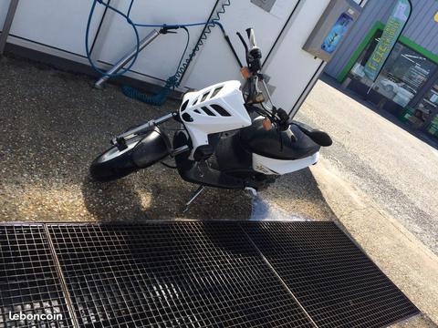 Mbk stunt