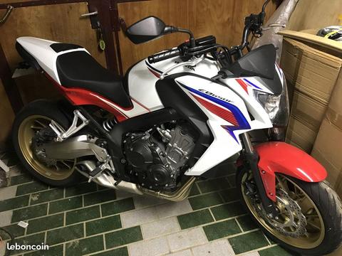 Moto HONDA CB650F Roadster 2014 HRC A2