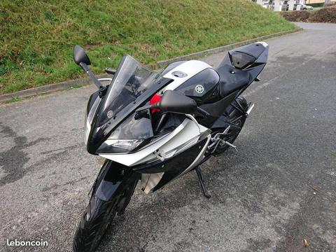 R125 yzf