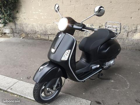 Piaggio vespa gts