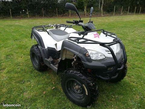 Quad adly
