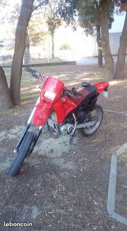 Magnifique gilera 50cc GSM supermotar