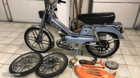 Mobylette MOTOBECANE 51 V AV10
