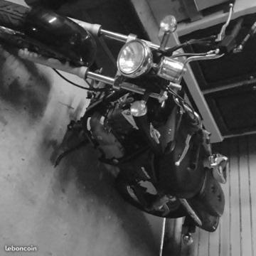 suzuki marauder 125