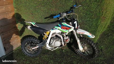 ycf 125 pilot 2013