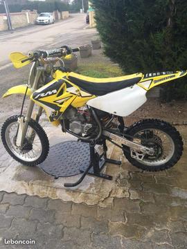 Suzuki 85 rm