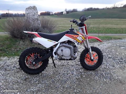 YCF 50A moto enfant
