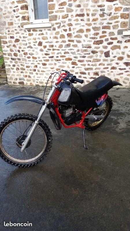 Suzuki ts 50 cross