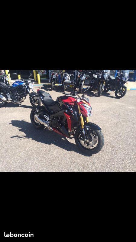Suzuki GSXS 1000