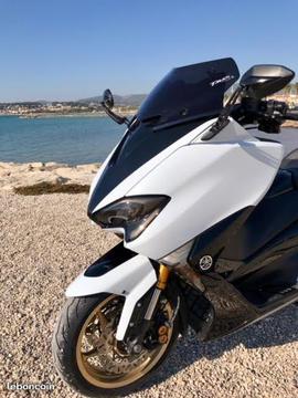 Tmax 2017 530>560 exclusif et unique
