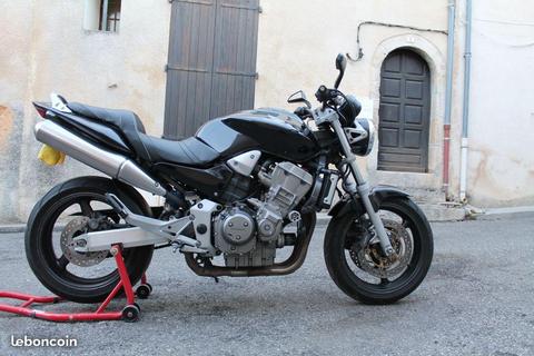 900 hornet, échange bobber