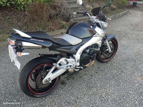 600 gsr suzuki