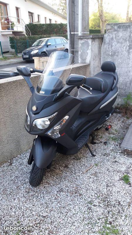 scooter sym gts 125