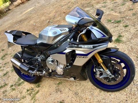 Yamaha R1M