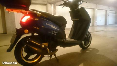 Scooter Peugeot New Vivacity Sportline 2T Kit 50