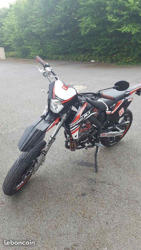 50cc rieju MRT 2016