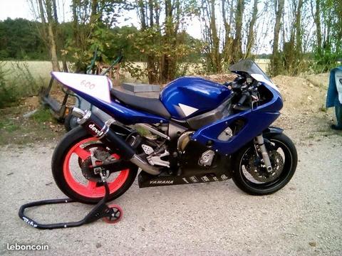Yamaha r6 piste