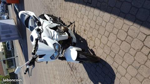 z 750