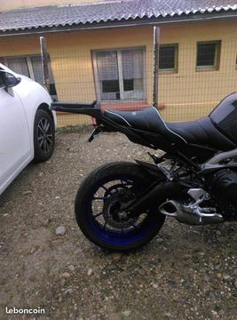 yamaha Mt 09 race blue