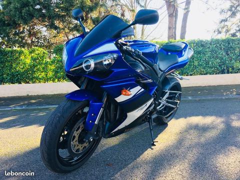 Yamaha R1 2008 Akrapovic