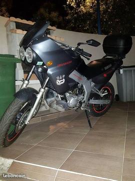 superbe 125 tdr 9400km