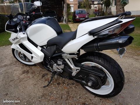 Honda 800 vfr v-tec
