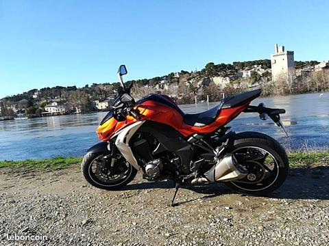 Kawasaki Z1000