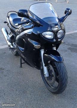Triumph SPRINT ST 955i