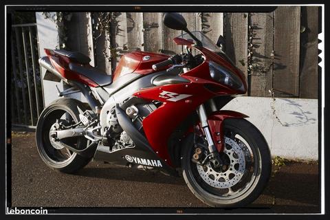 Yamaha R1