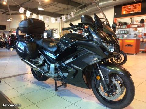 Yamaha FJR 1300 cm3