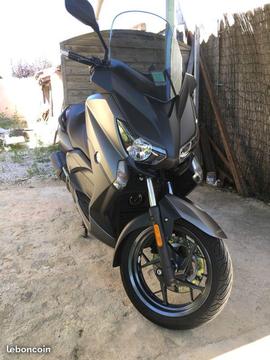Yamaha X-Max 125 cm3 ABS