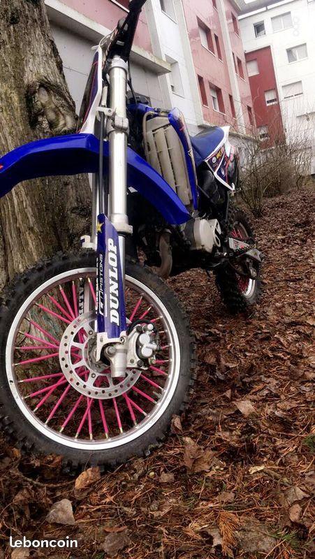 85 YZ !