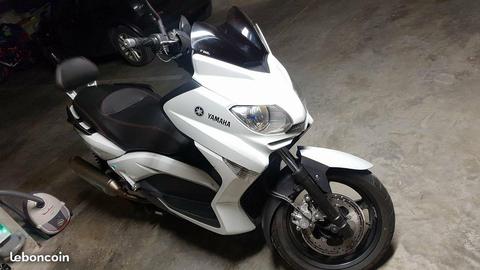 yamaha xmax 125