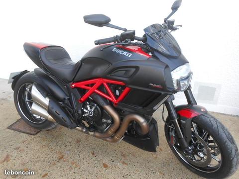 DIAVEL RED CARBON (216/mois)