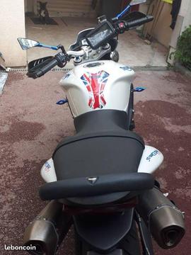 street triple r