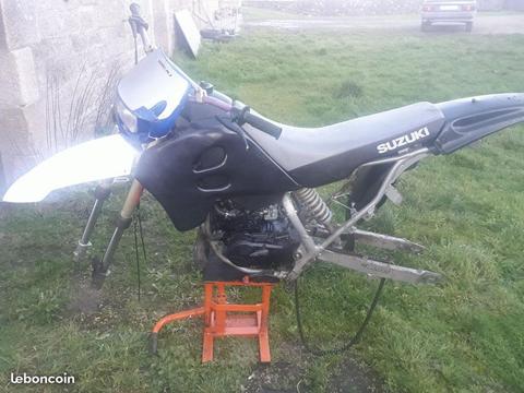 Suzuki rmx