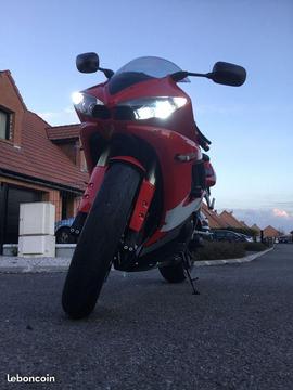 Yamaha R6 2005 échappement Leo Vince
