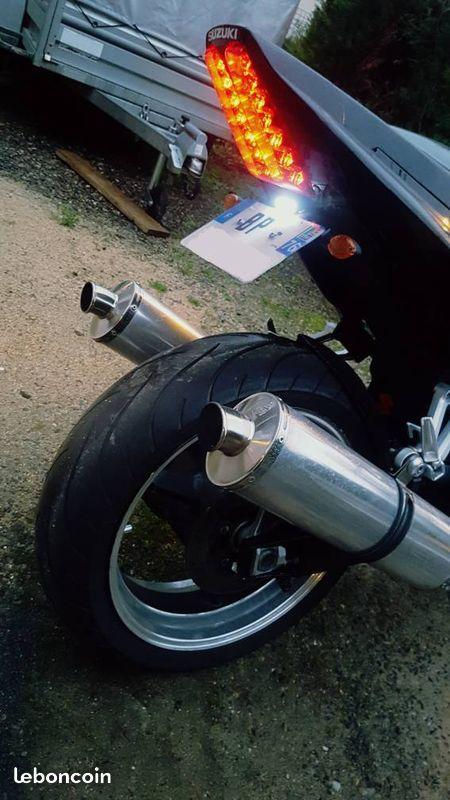 Suzuki SV1000s