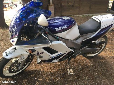 Yamaha 1000 fzr