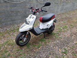Scotter booster 50 cc