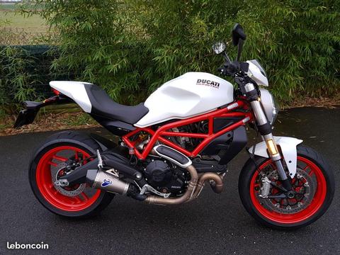 Ducati monster 797 + blanche
