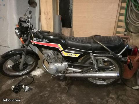 125 cb twin